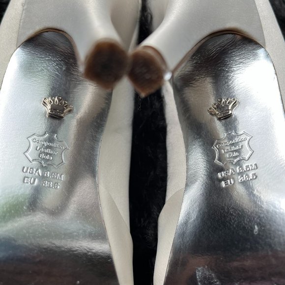 Nina New York "Elvira" Peep Toe Heels - Picture 11 of 11